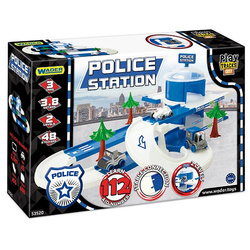 Wader Play Tracks City Police Station